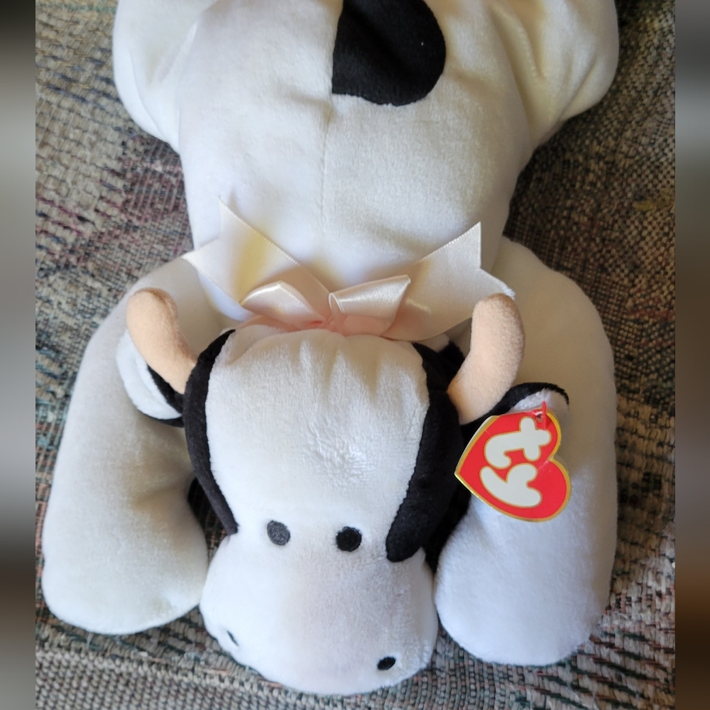 MOO, he cow Ty The Pillow Pals Collection plush toy
